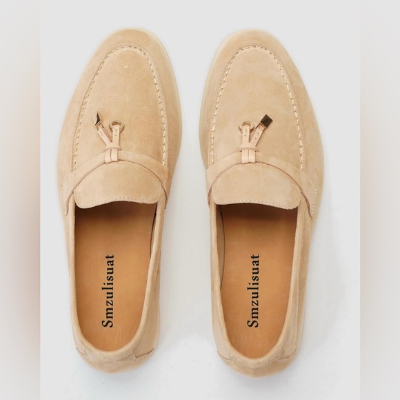 Tan Loafers Flats Timeless Design - Picture 1 of 5
